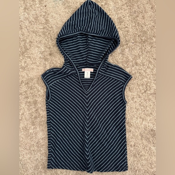 Old Navy Other - 4T - Striped Sleeveless Hooded Top EUC